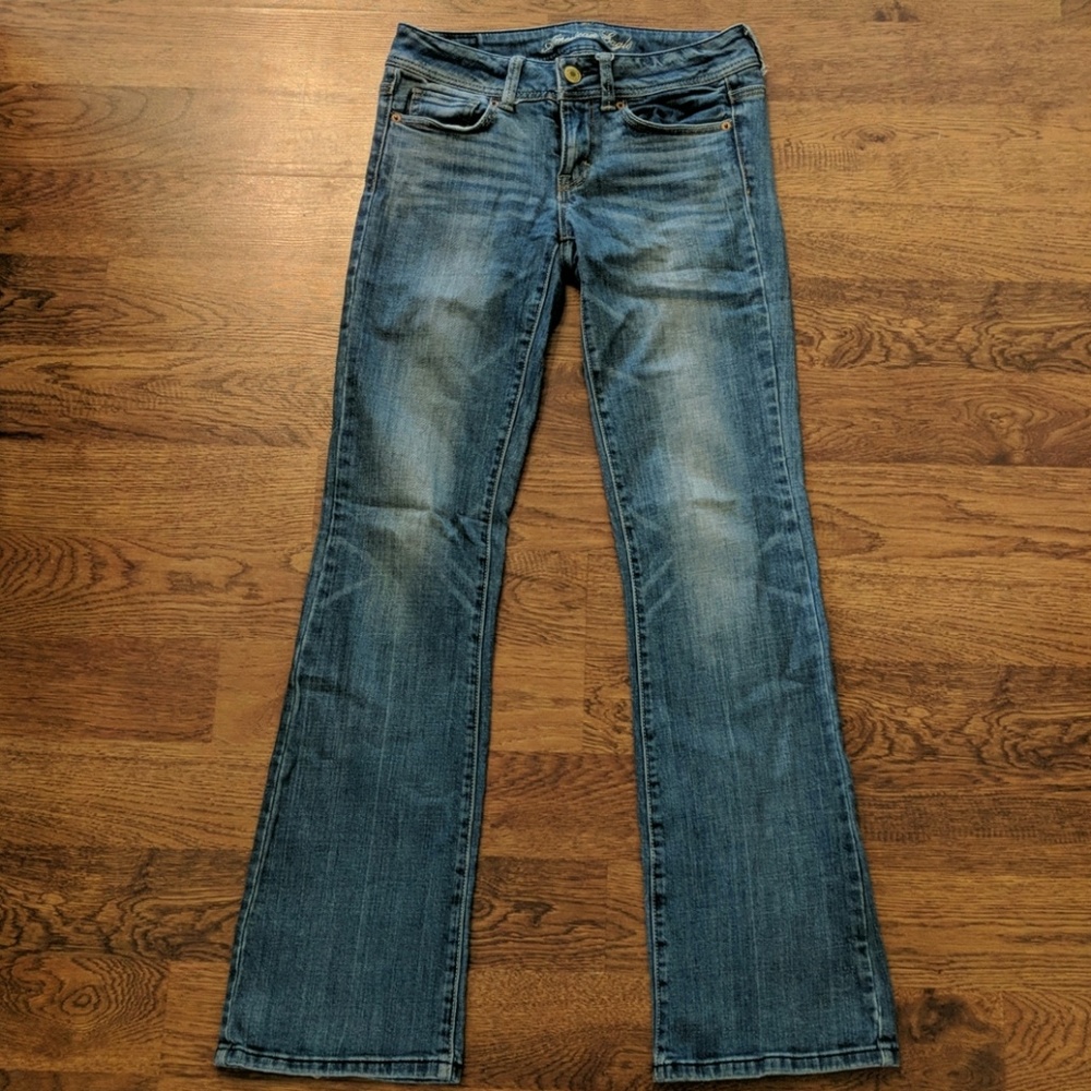 American Eagle bootcut jeans size 4